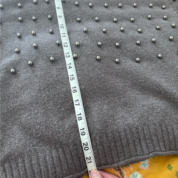 Anthropologie Goldie 3/4 Sleeve Studded Sweater, Size XL, Gray - Picture 8 of 9